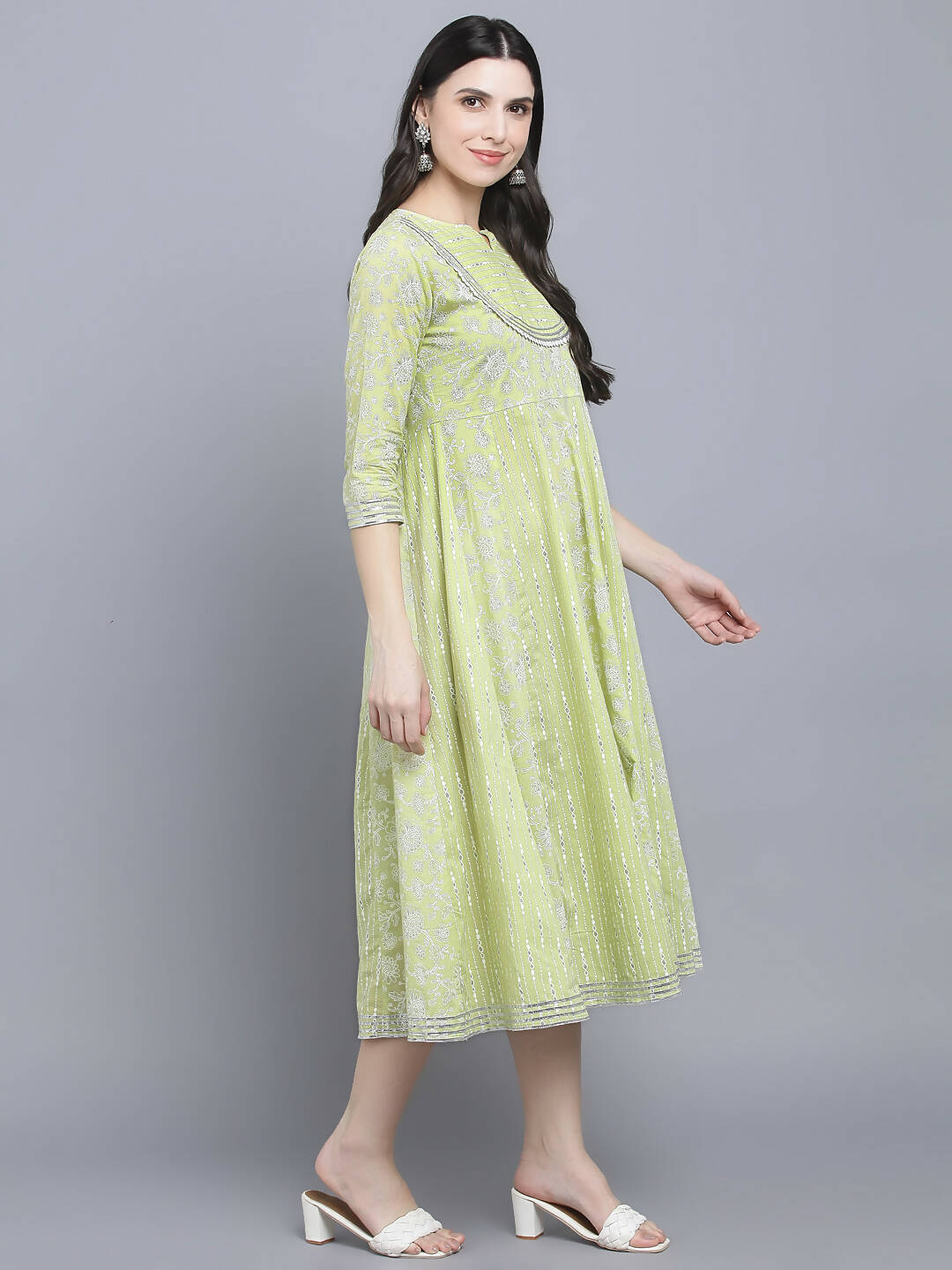 Myshka Women's Green Ethnic Motifs A-Line Midi Dress - Distacart