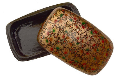 Nizalia Assorted Golden Chinar Oval Box