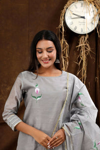 Thumbnail for Women's Grey Hand Paint Sharara Set With Dupatta - Isya - Distacart