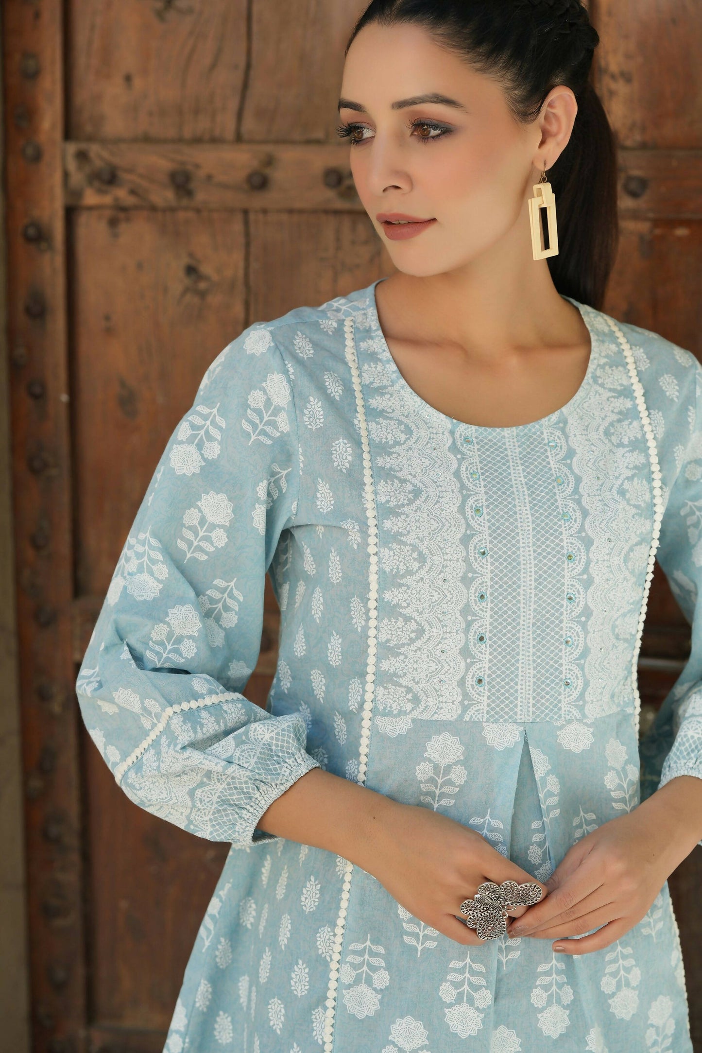 Juniper Women's Skyblue Cambric Placement Floral Printed Tunic - Distacart