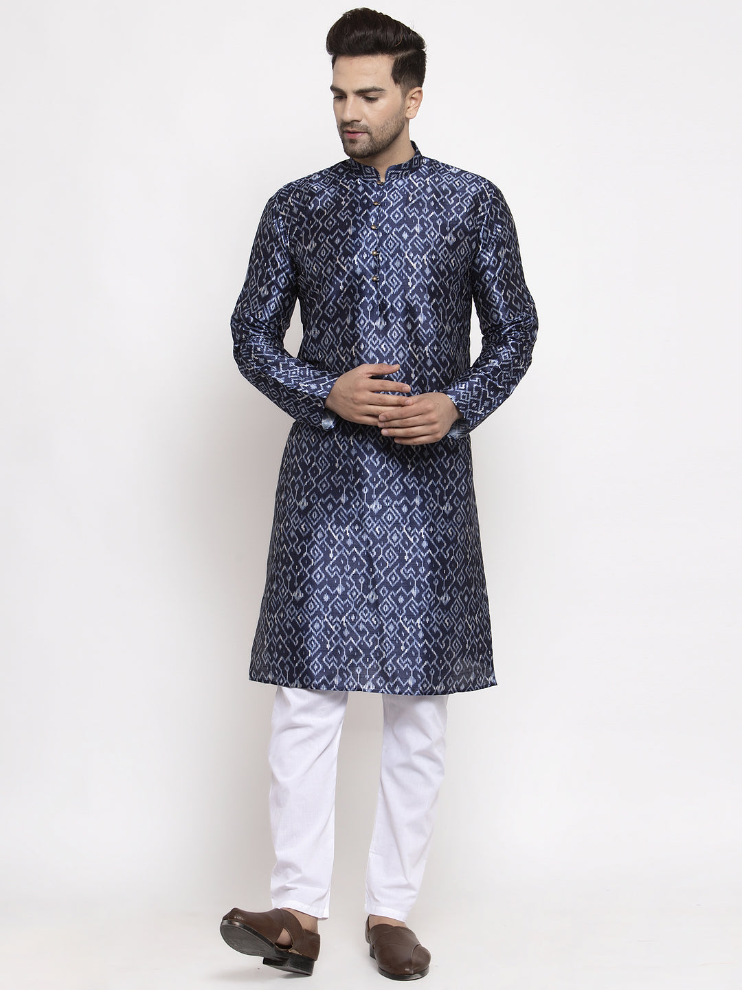 Jompers Men Navy Blue & White Printed Kurta with Pyjamas - Distacart