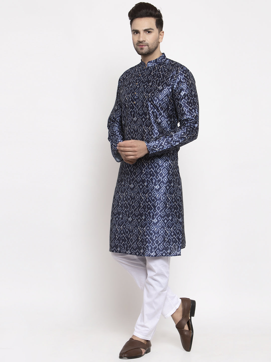 Jompers Men Navy Blue & White Printed Kurta with Pyjamas - Distacart