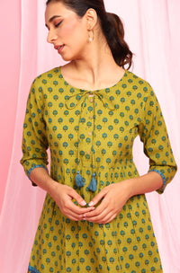 Thumbnail for Janasya Women's Green Cotton Ethnic Motifs Empire Waist Tunic - Distacart