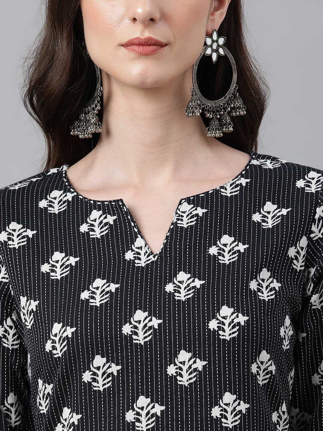 Janasya Women's Black Cotton Floral Printed Casual Straight Kurta - Distacart