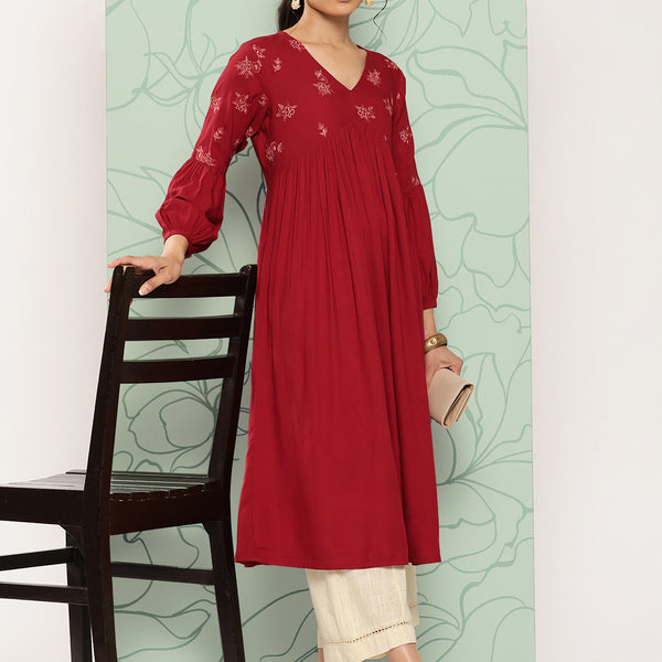 Janasya Women's Maroon Rayon Solid Party Gathered Kurta - Distacart