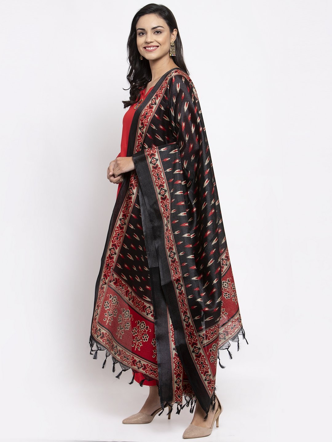 Jompers Women Red Solid Kurta with Palazzos & Red-Black Printed Dupatta - Distacart