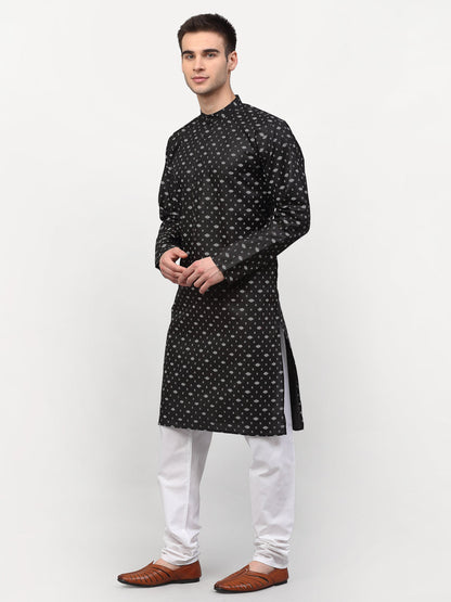 Jompers Men's Black Printed Cotton Kurta Payjama Sets