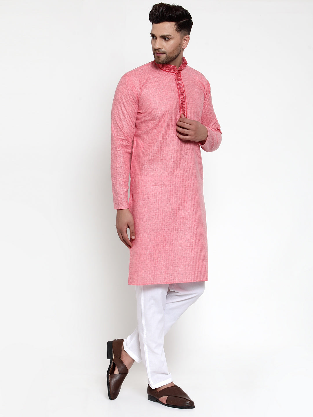 Jompers Men's Pink Woven Kurta Payjama Sets