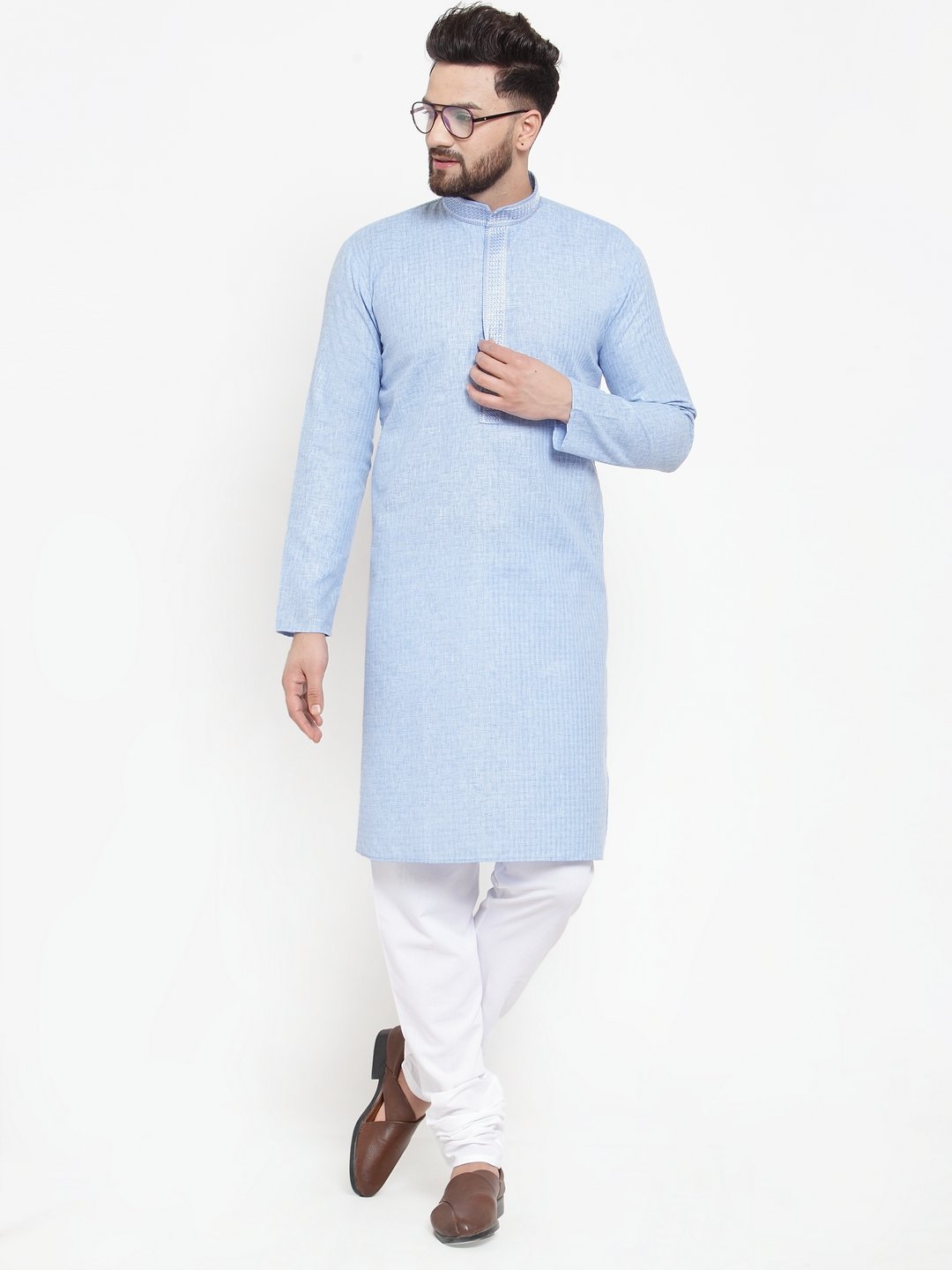 Jompers Men Blue & White Embroidered Kurta Only - Distacart