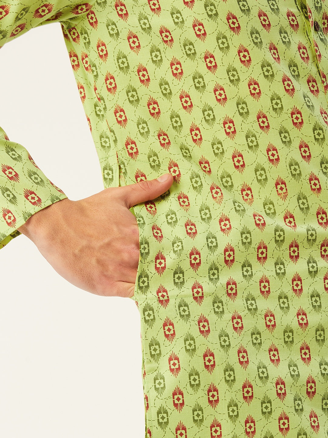 Jompers Men's Green Cotton Ikat printed kurta Pyjama Set
