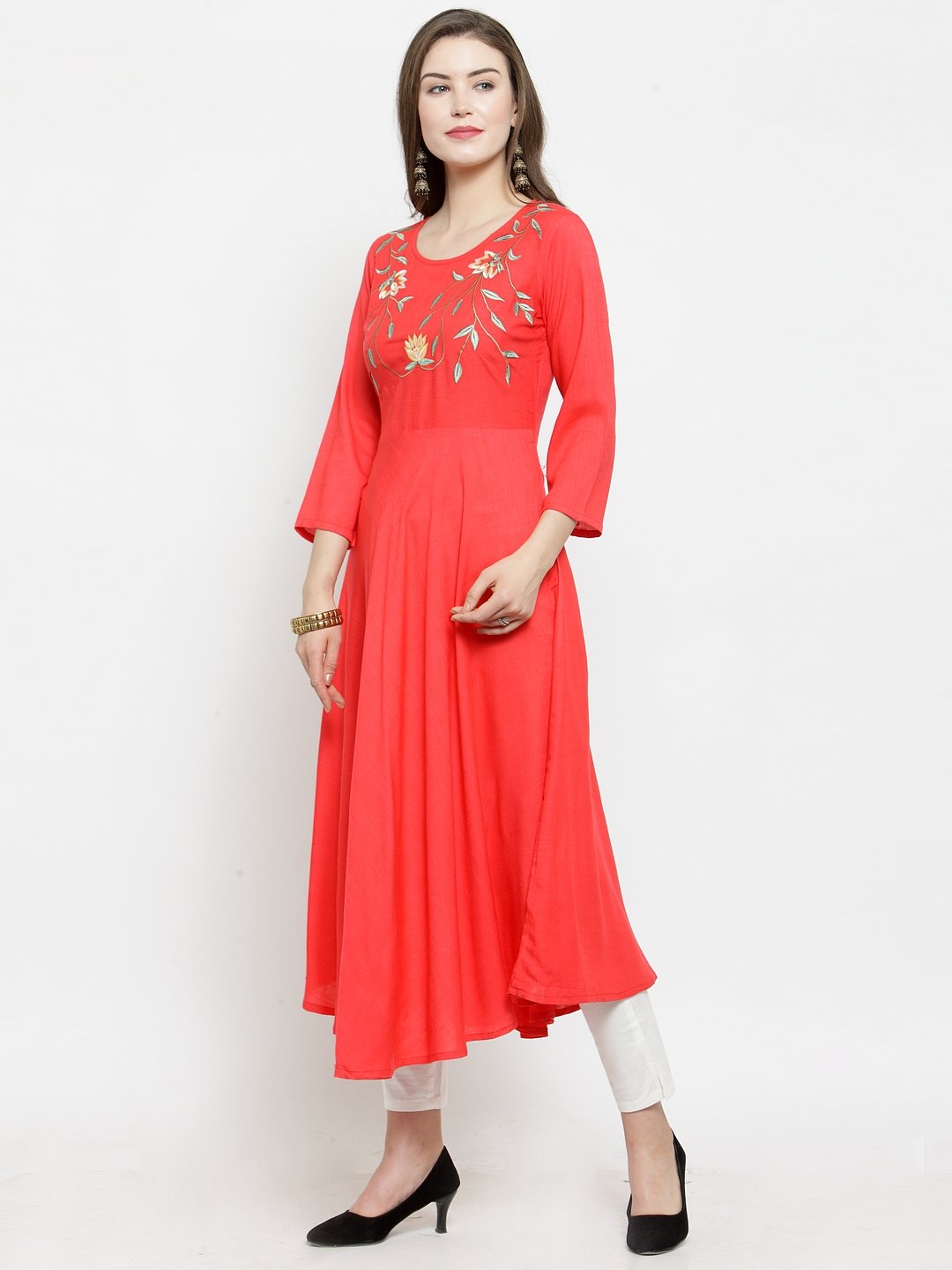 Jompers Women Peach embroidered Flaired Kurta - Distacart
