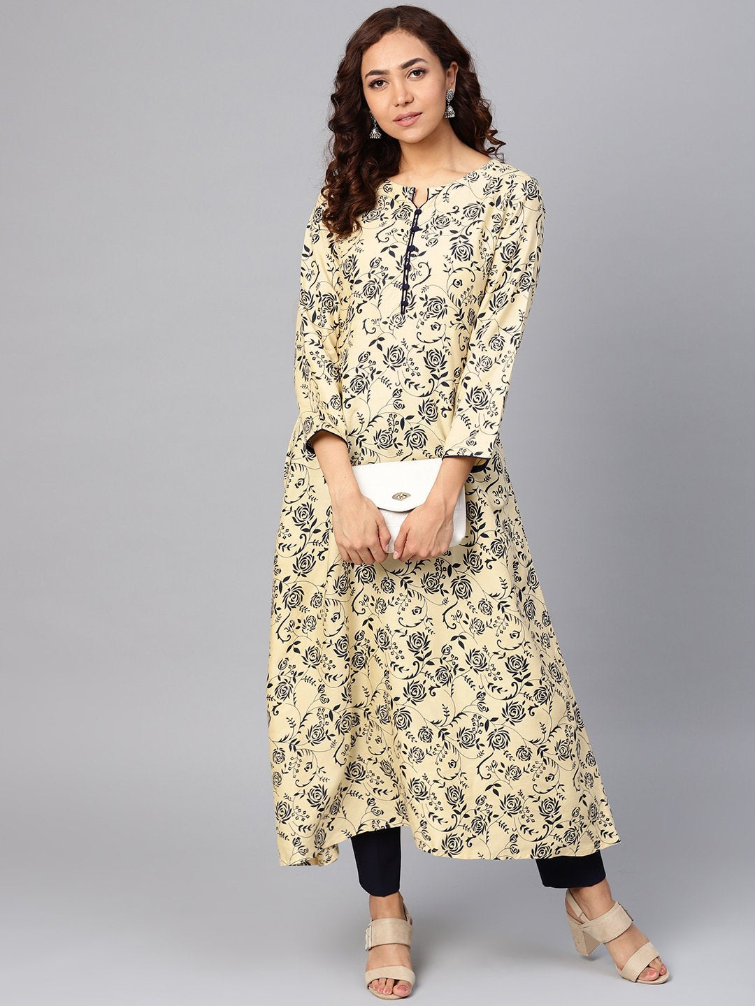 Jompers Women Cream-Coloured & Navy Blue Printed A-Line Kurta - Distacart