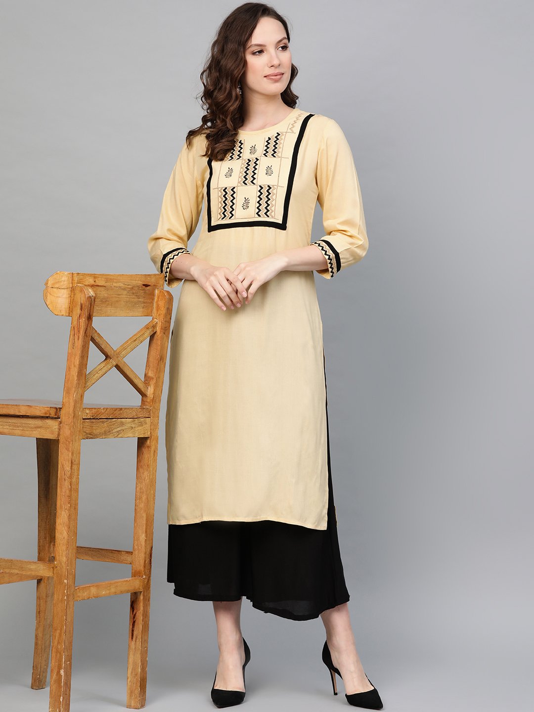 Jompers Women Cream-Coloured Yoke Design Straight Kurta - Distacart