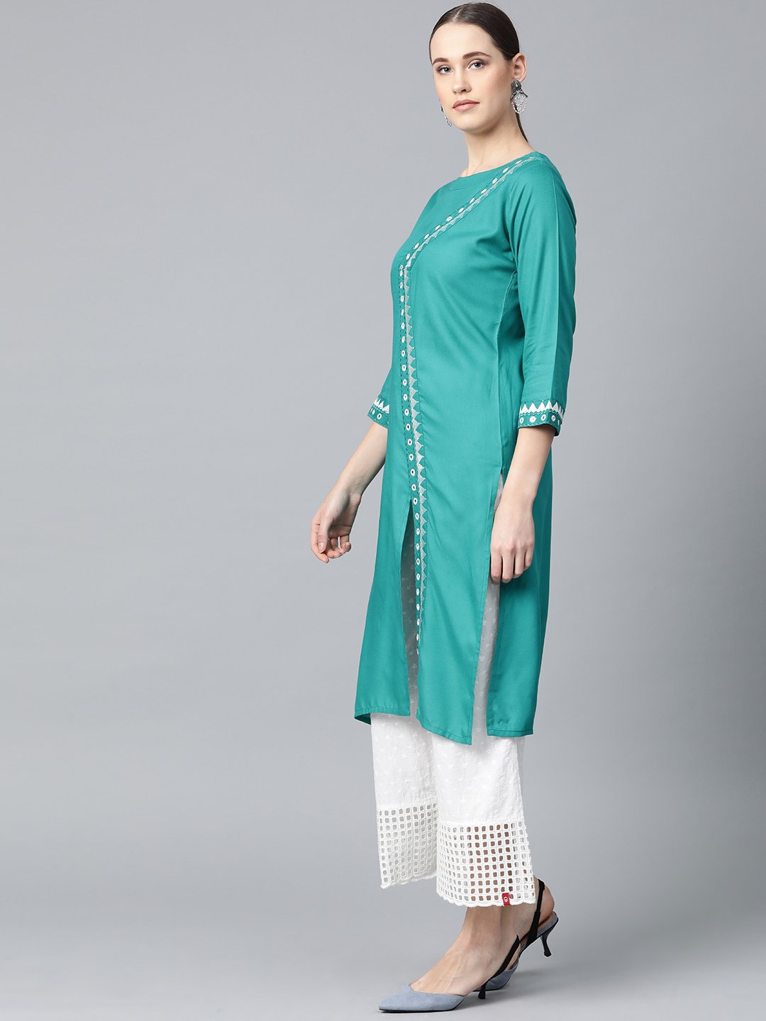 Jompers Women Rama Green Embroidered Straight Kurta - Distacart