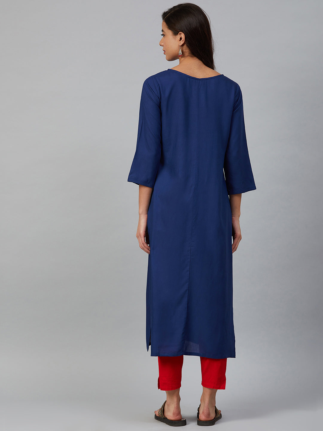 Jompers Women Blue & Pink Yoke Embroidered Straight Kurta - Distacart