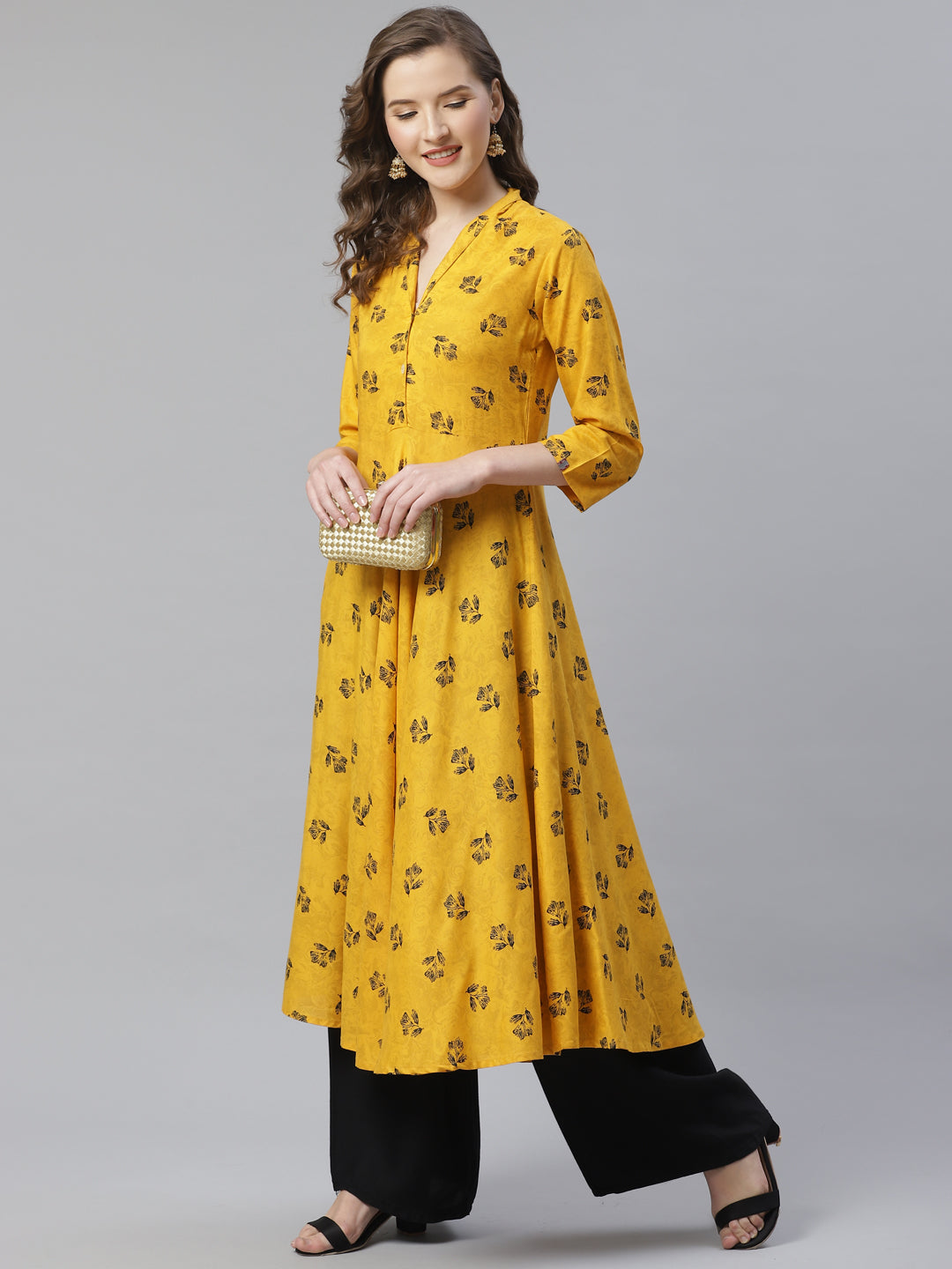 Jompers Women Yellow & Black Floral Printed A-Line Kurta - Distacart