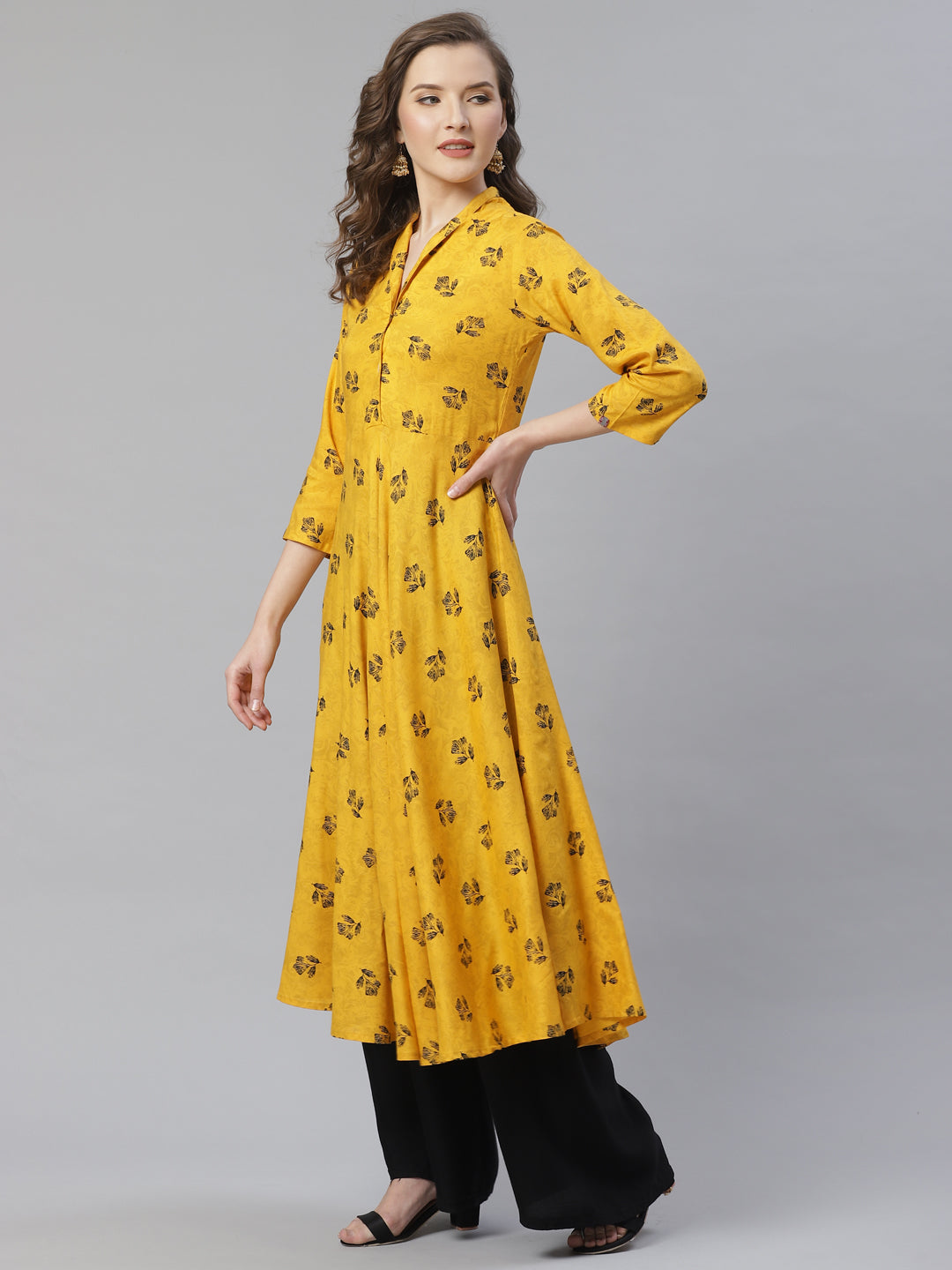 Jompers Women Yellow & Black Floral Printed A-Line Kurta - Distacart