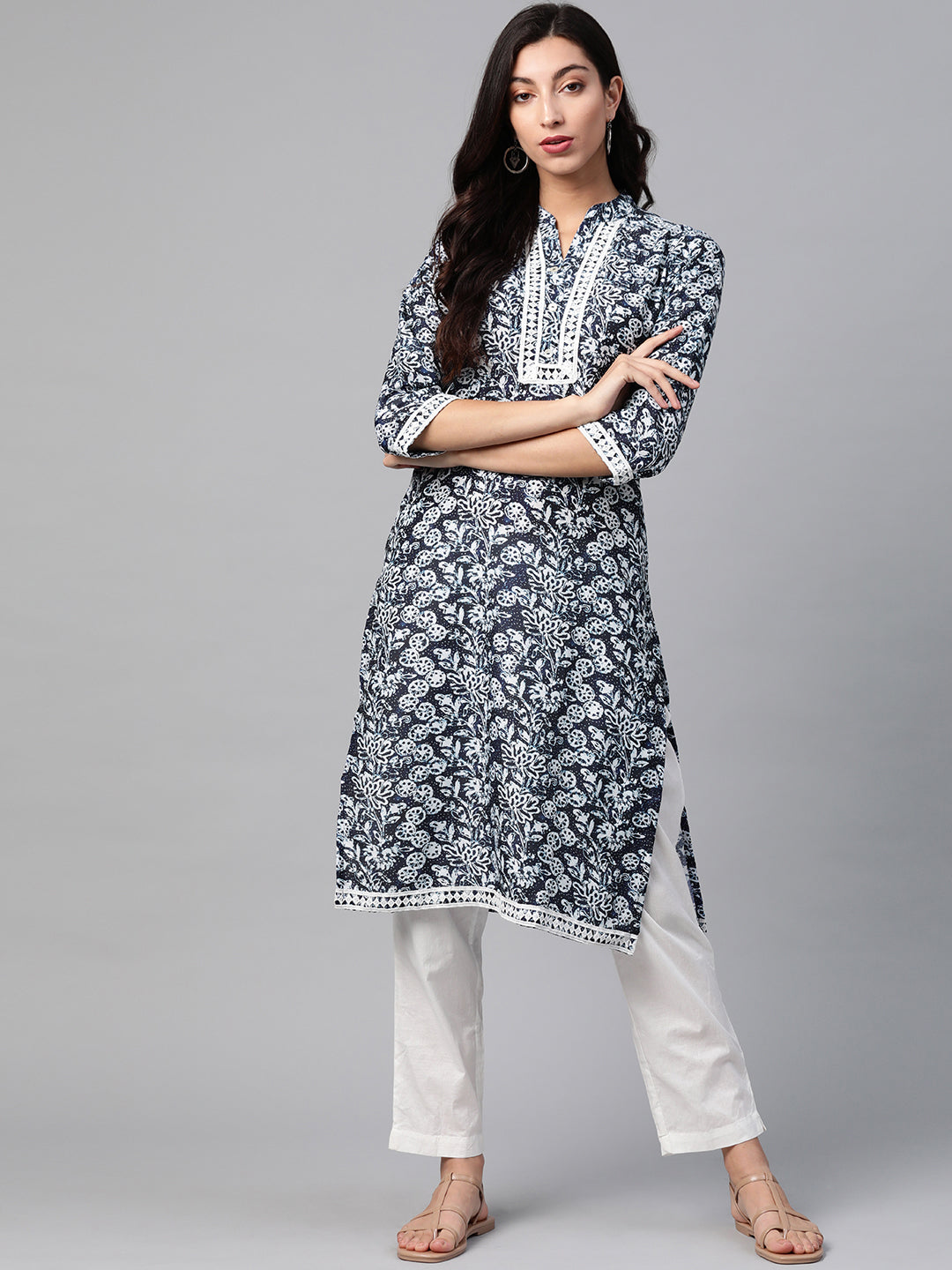 Jompers Women Navy Blue & Off White Ethnic Motifs Printed Kurta - Distacart