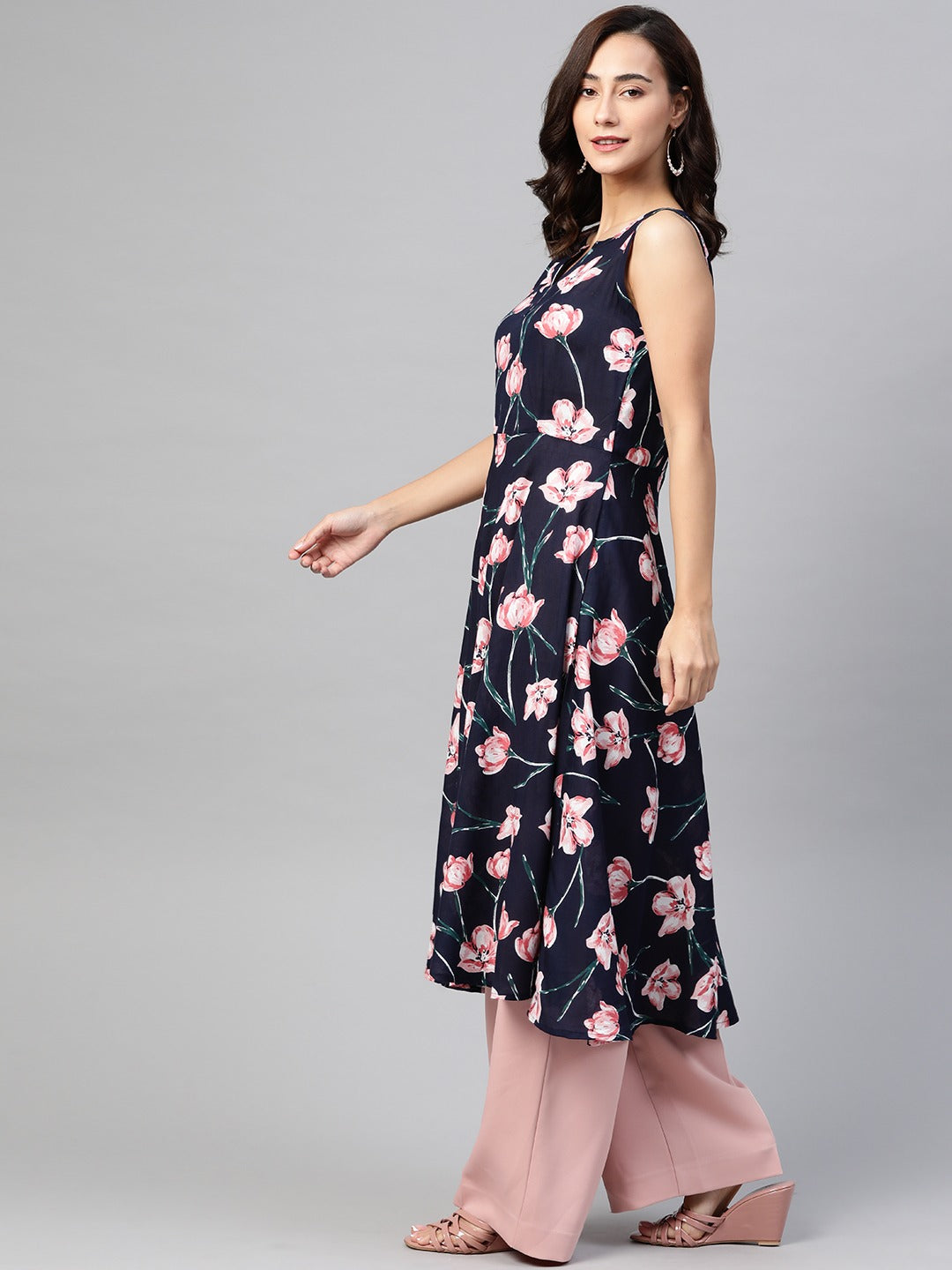 Jompers Women Navy Blue & Pink Floral Printed A-Line Kurta - Distacart