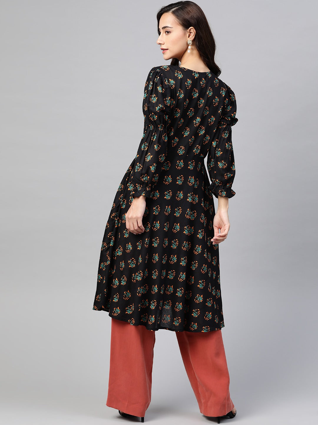 Jompers Women Black & Mustard Yellow Floral Printed A-Line Kurta - Distacart