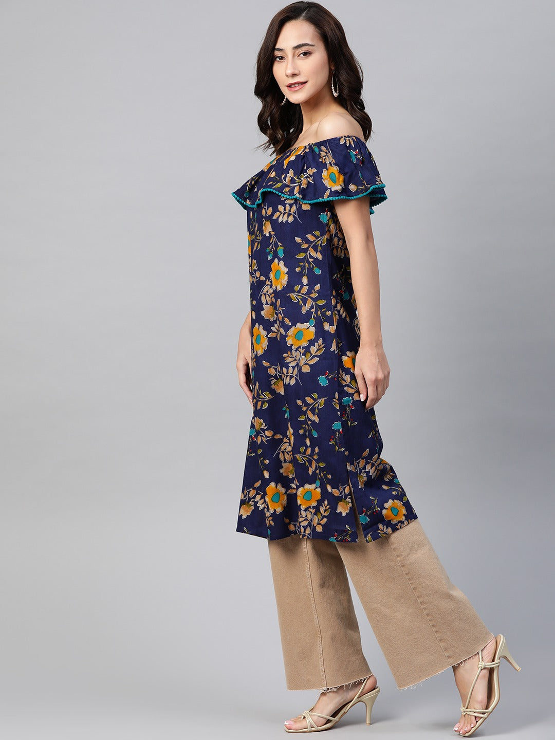 Jompers Women Navy Blue & Yellow Floral Printed Straight Kurta - Distacart
