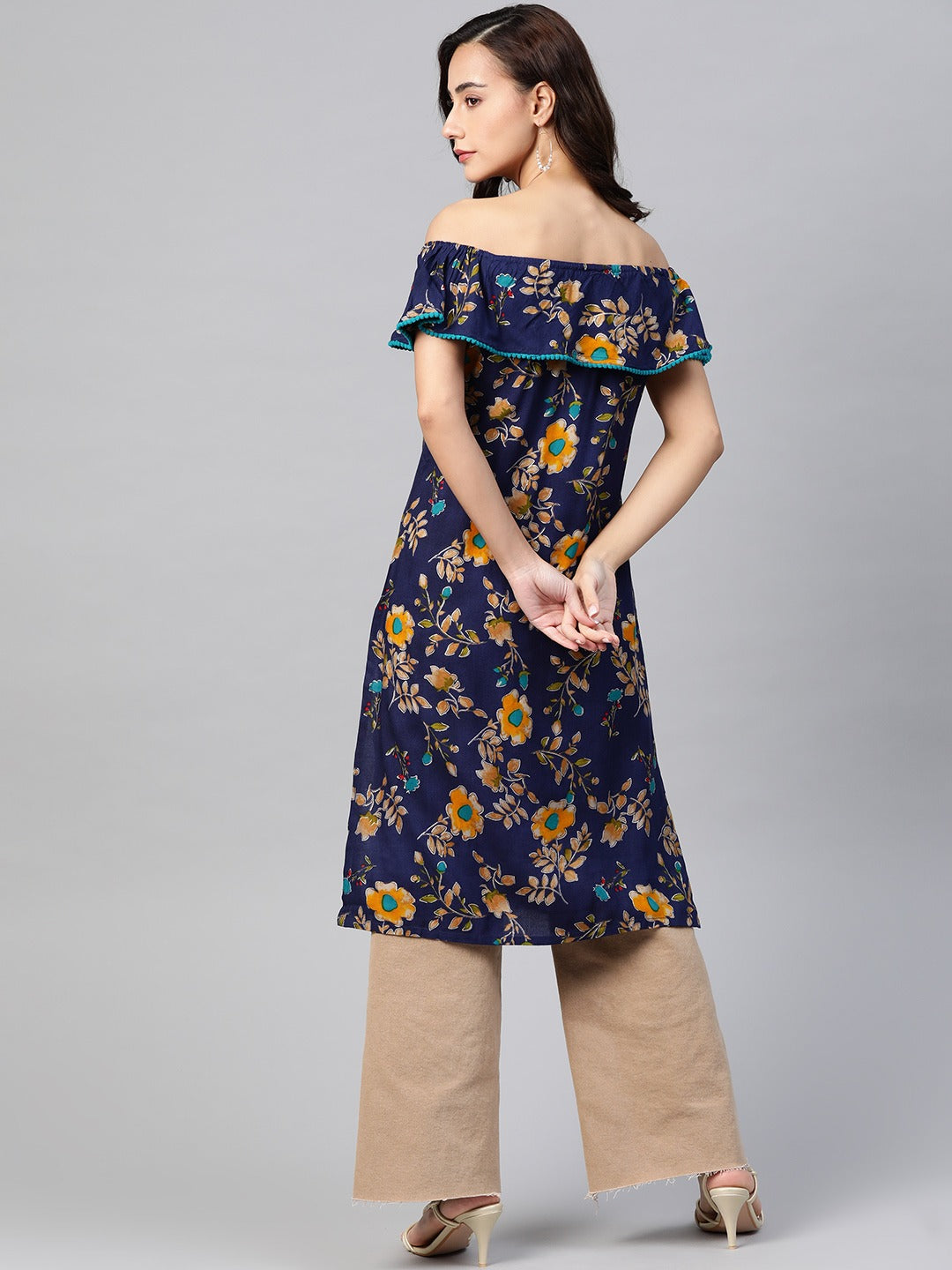 Jompers Women Navy Blue & Yellow Floral Printed Straight Kurta - Distacart