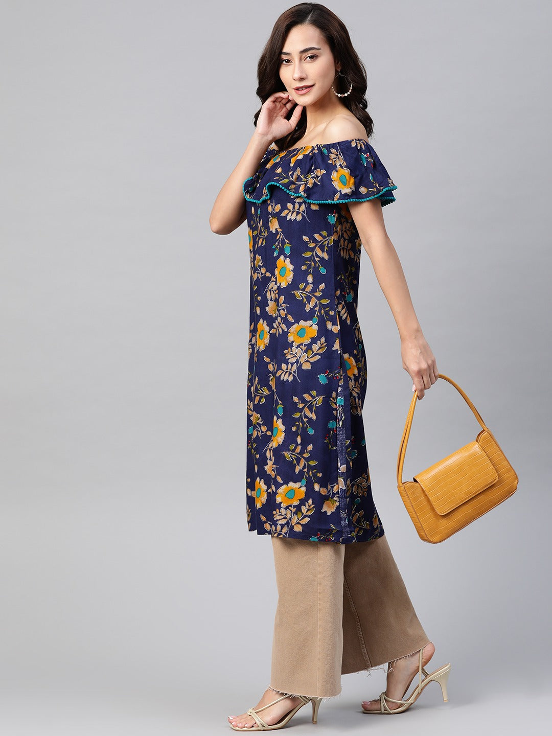 Jompers Women Navy Blue & Yellow Floral Printed Straight Kurta - Distacart
