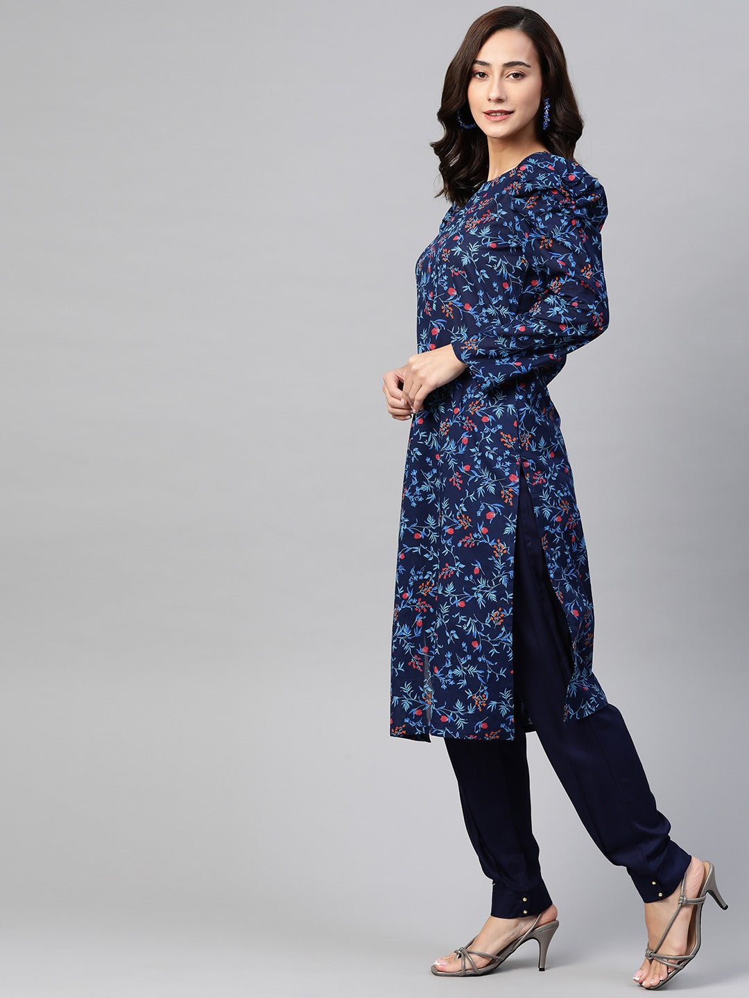 Jompers Women Navy Blue & Red Floral Printed Floral Straight Kurta - Distacart