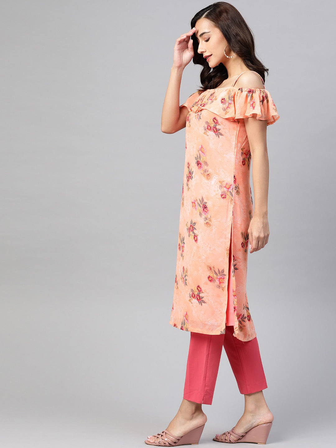 Jompers Women Peach-Coloured & Grey Floral Print Off-Shoulder Straight Kurta - Distacart
