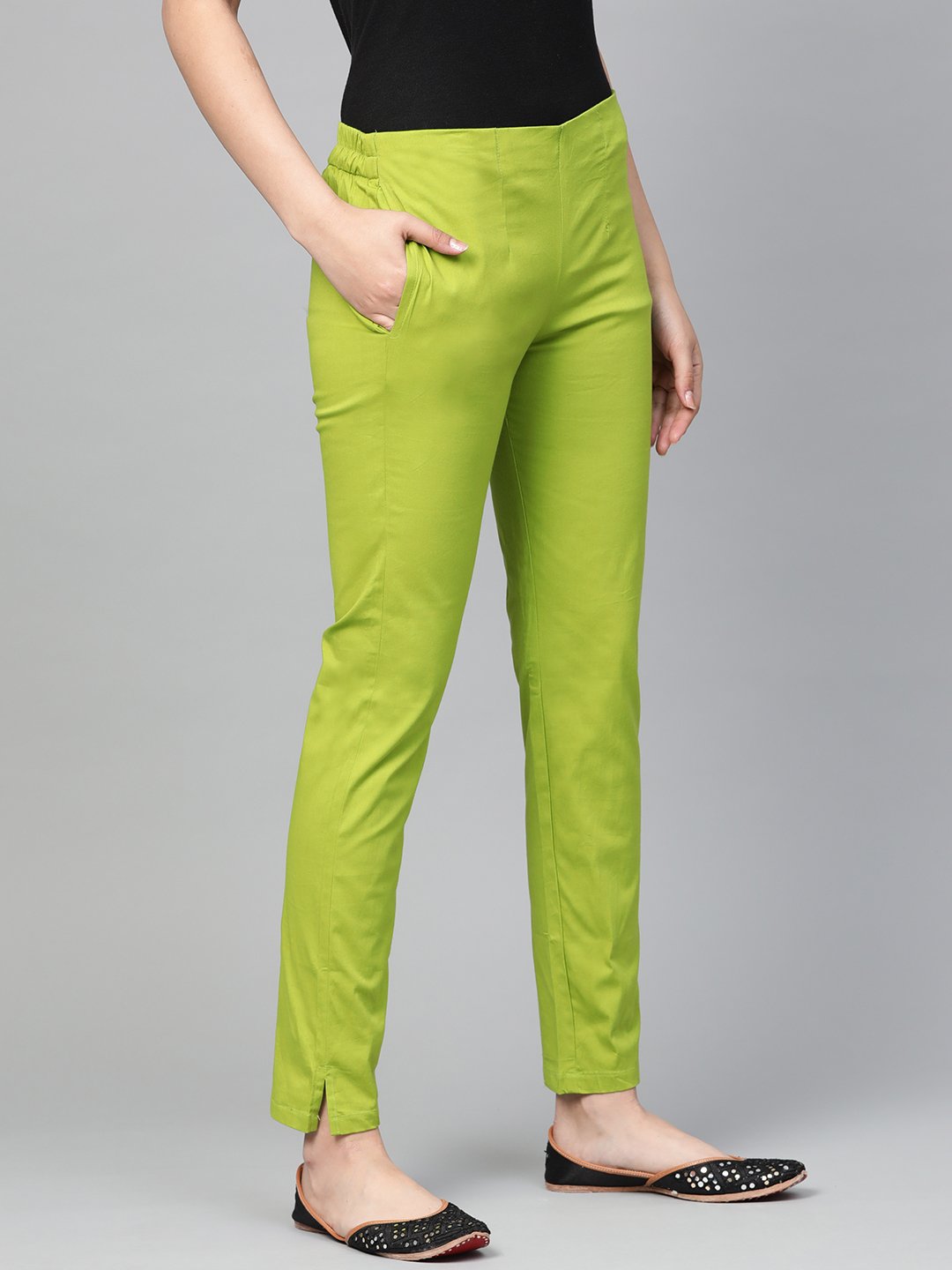Jompers Women Green Smart Slim Fit Solid Regular Trousers - Distacart