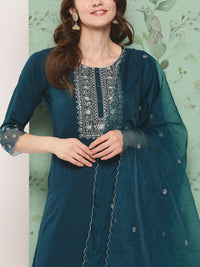 Thumbnail for NOZ2TOZ Women Teal Blue Embroidered Straight Kurta And Trouser With Organza Dupatta - Distacart