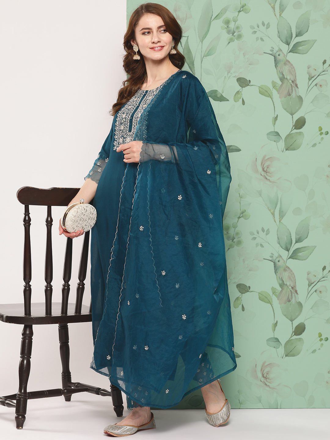 NOZ2TOZ Women Teal Blue Embroidered Straight Kurta And Trouser With Organza Dupatta - Distacart