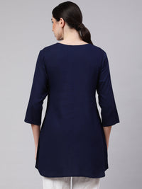Thumbnail for Wahe-NOOR Women Navy Blue Embroidered Straight Tunic - Distacart