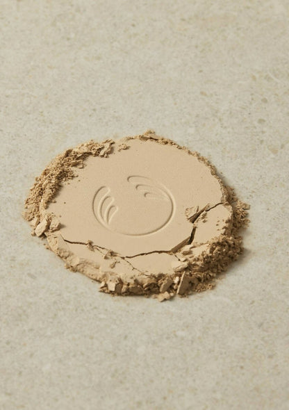 The Body Shop Tea Tree Face Base- Light 2W - Distacart