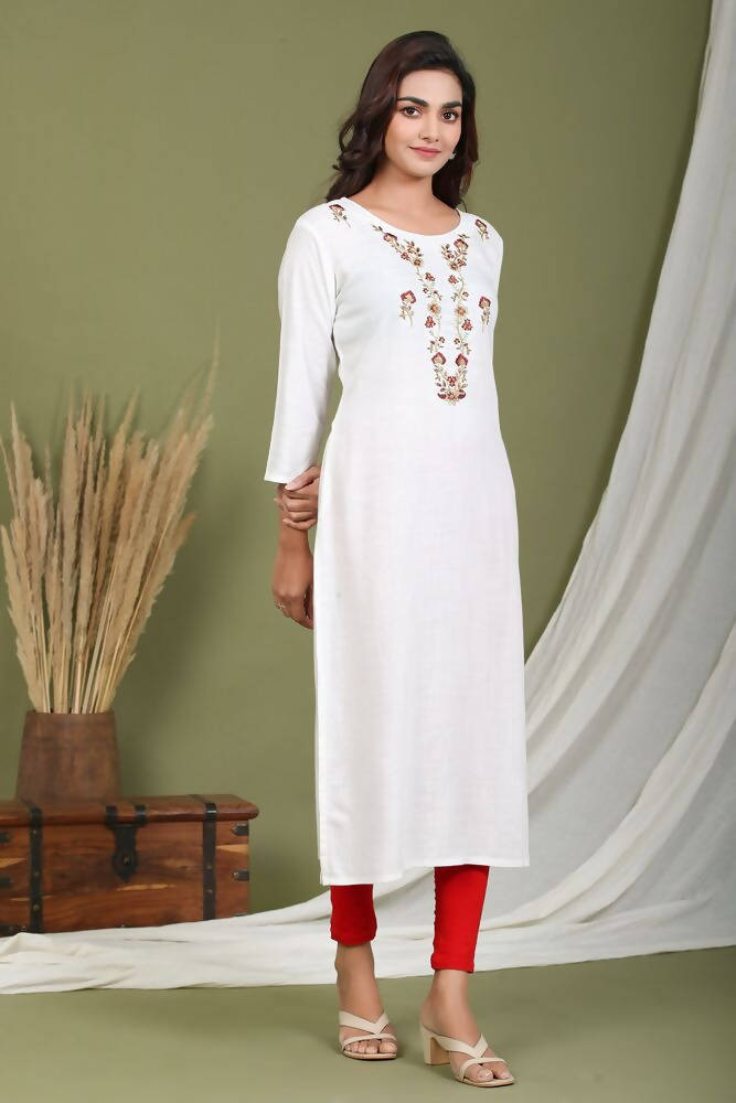 Yufta White Yoke Design Straight Kurta