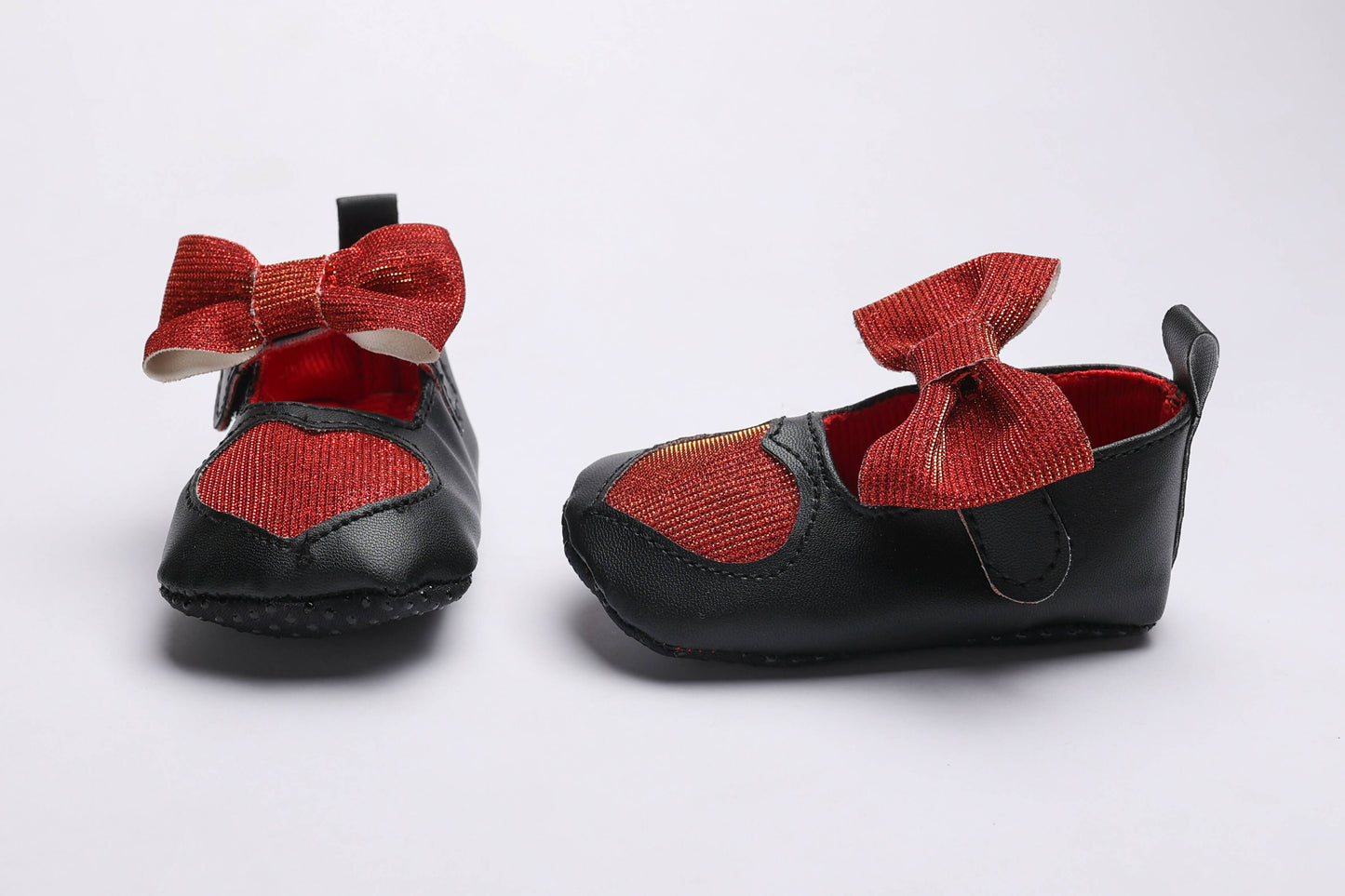 Tiny Bugs Girls Heart Bow Detailing Booties - Black & Red - Distacart