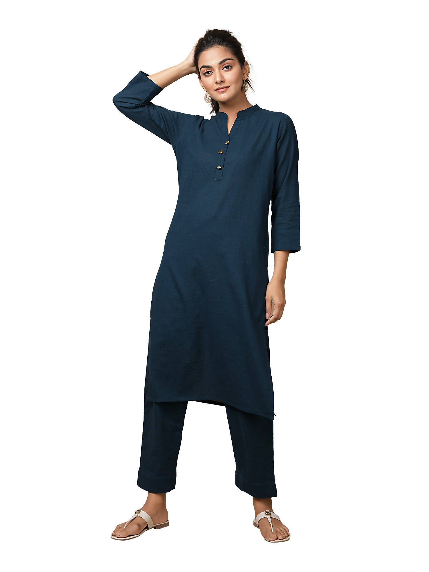 Kaajh Women's Blue Solid Metal Embellishment Kurta - Distacart