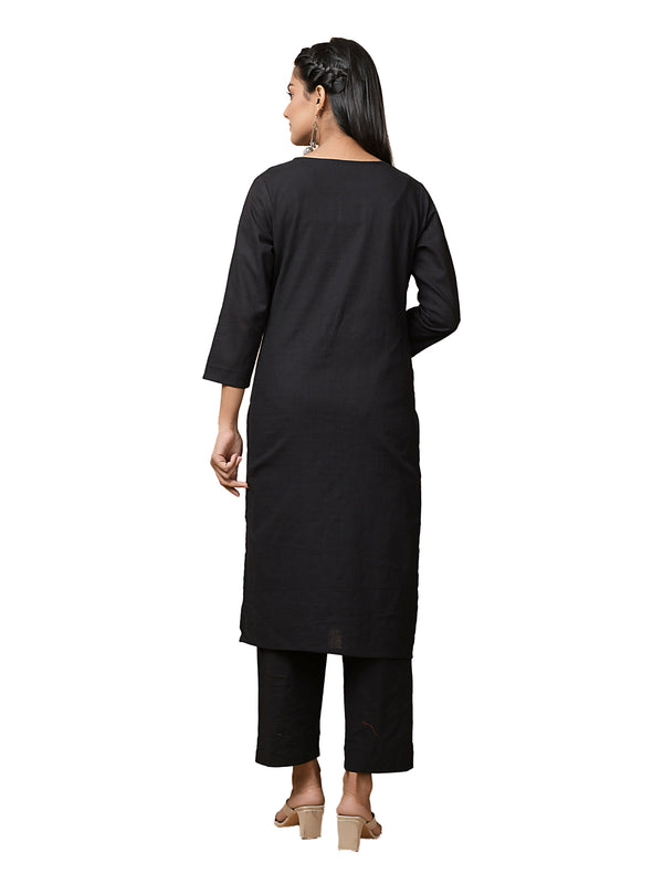 Kaajh Women's Black Solid Mirror Embellishment Kurta - Distacart