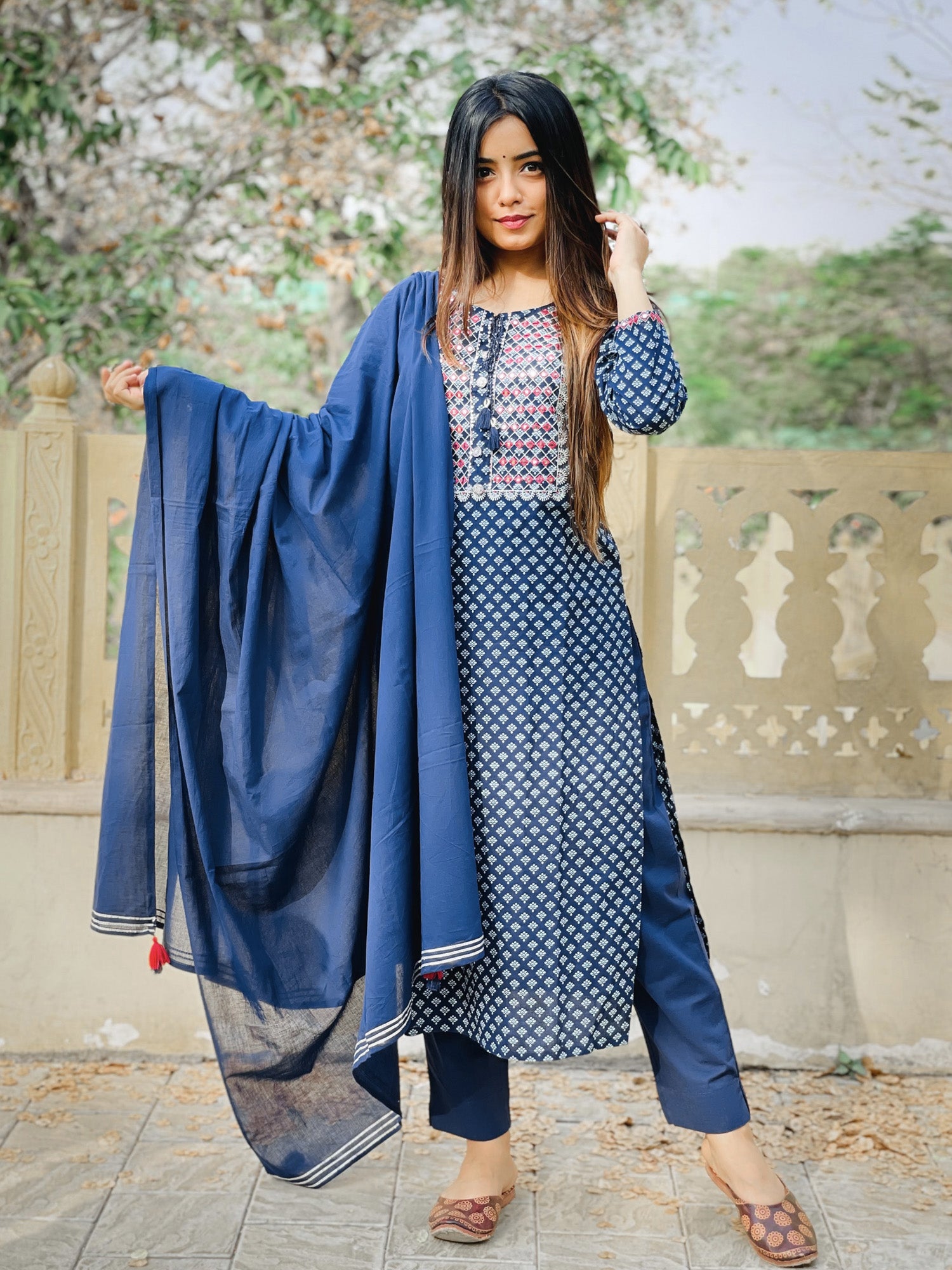 Kaajh Women's Blue Embellished Cotton Suit Set - Distacart