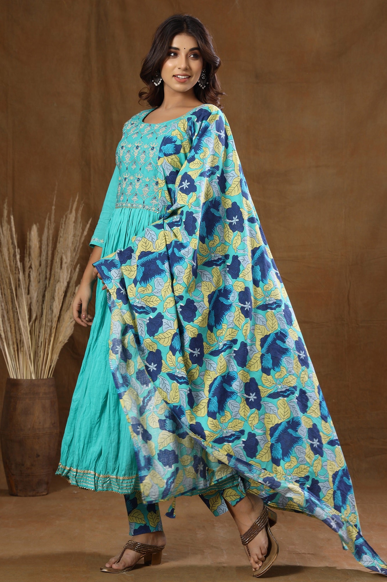 Kaajh Women's Turquoise Floral Print Anarkali Suit Set - Distacart