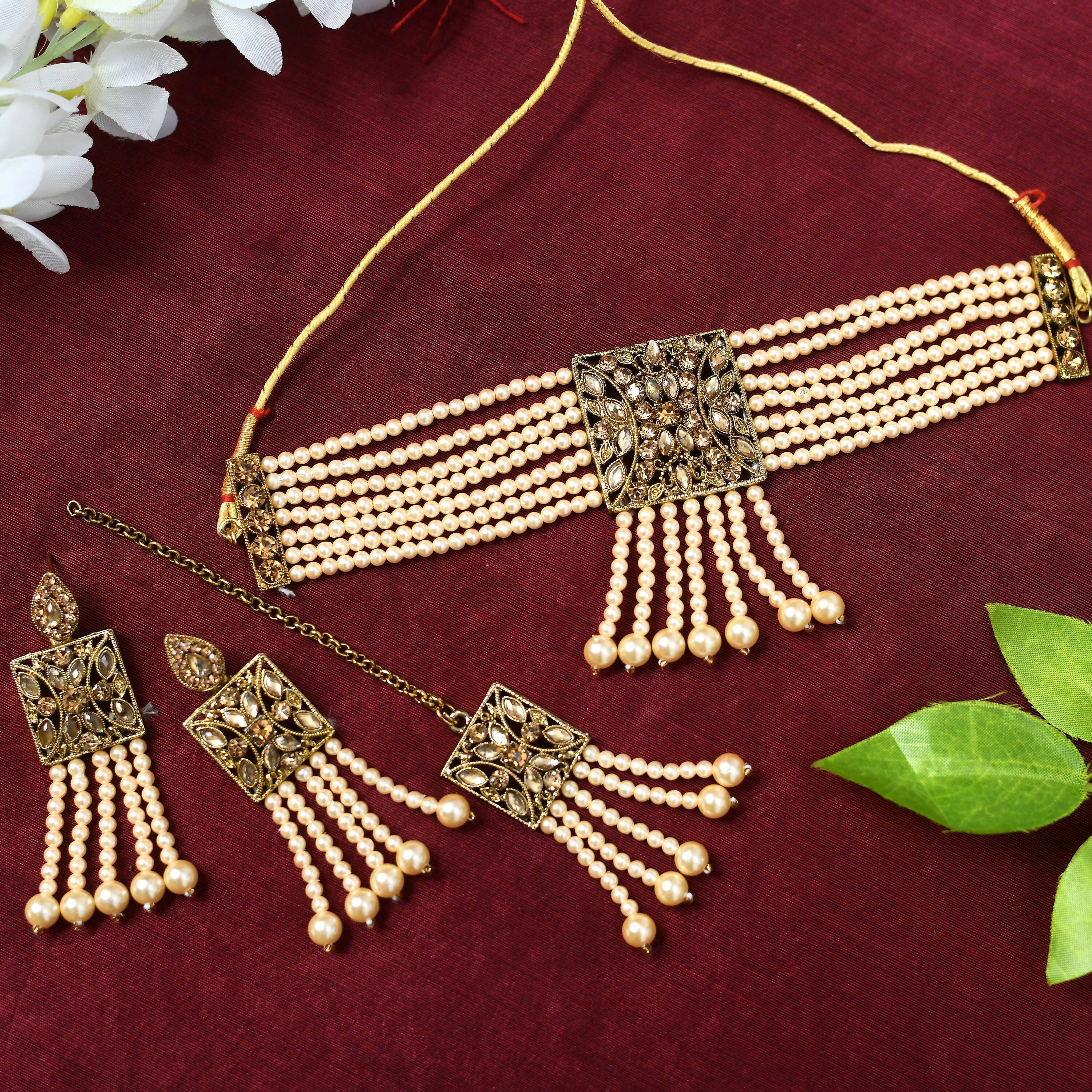 Mominos Fashion Johar Kamal Off White Color Kundan & Pearls Necklace Set - Distacart