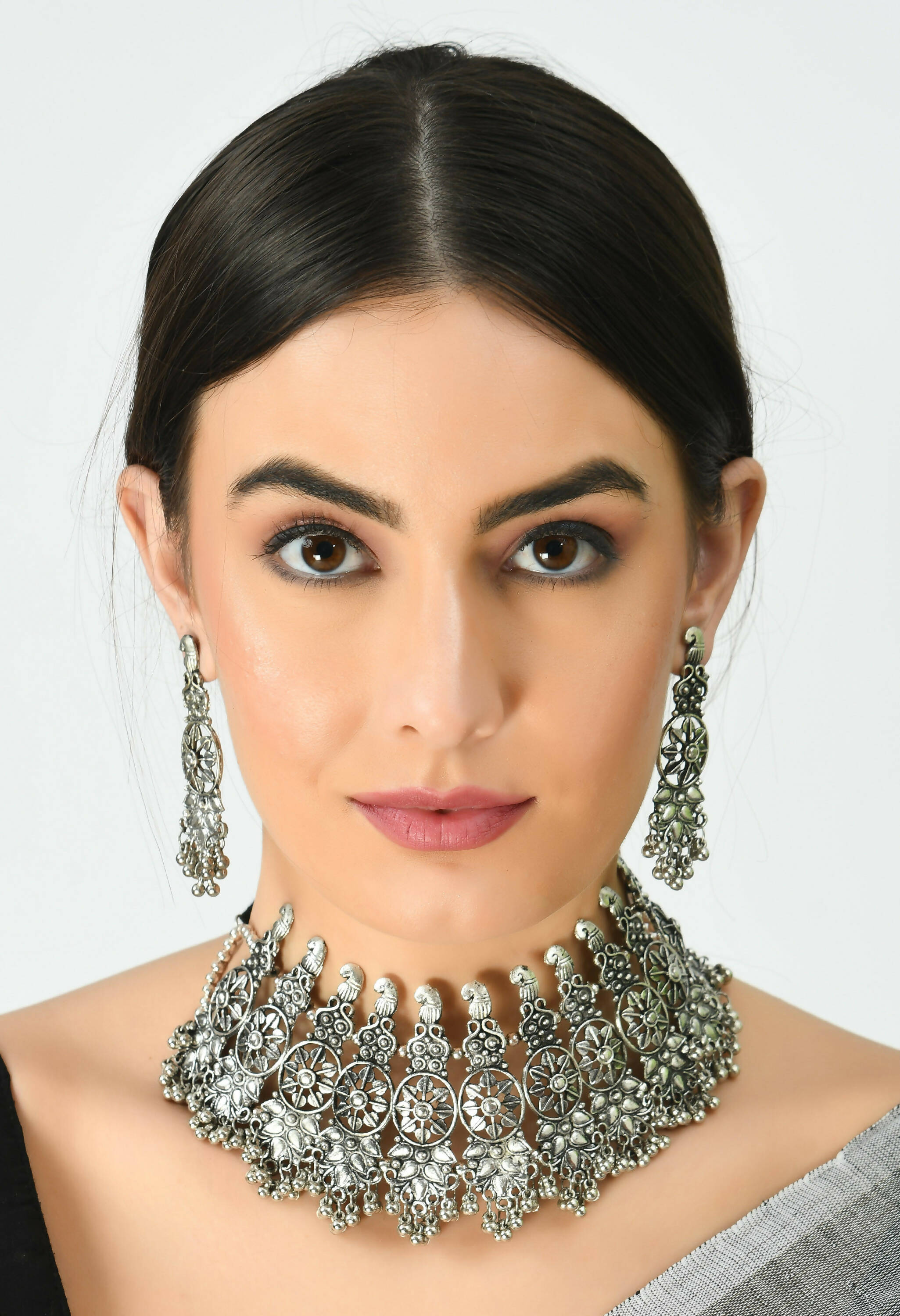 Mominos Fashion Johar Kamal Oxidised Silver-Plated Brass Finish Temple Jewellery with Earrings For Women - Distacart