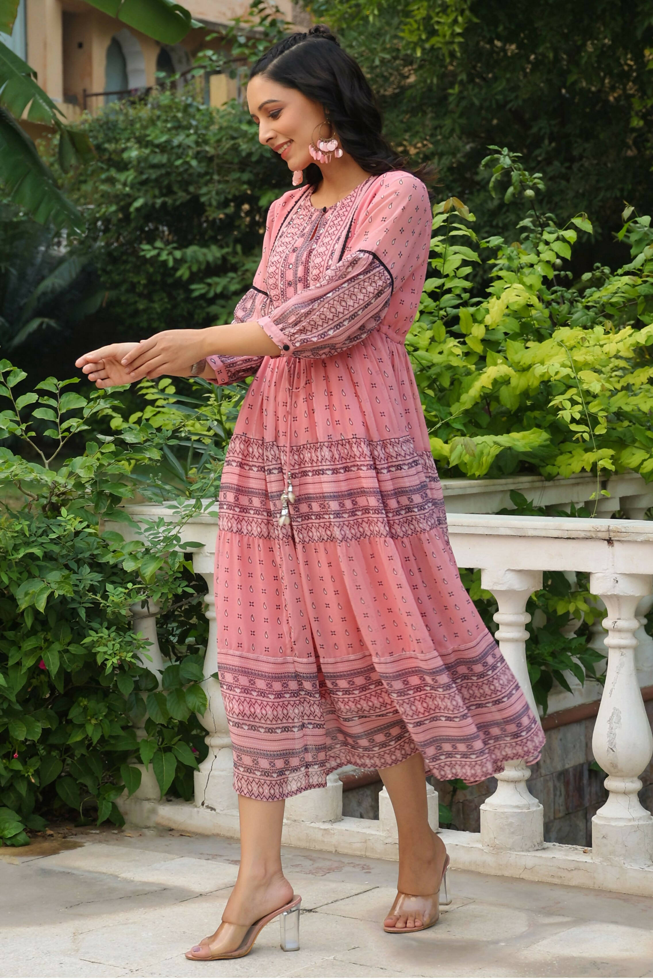 Juniper Women's Pink Printed Teired Dress - Distacart