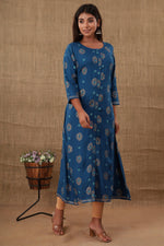 Thumbnail for Kaajh Women's Blue Floral Print kurta - Distacart