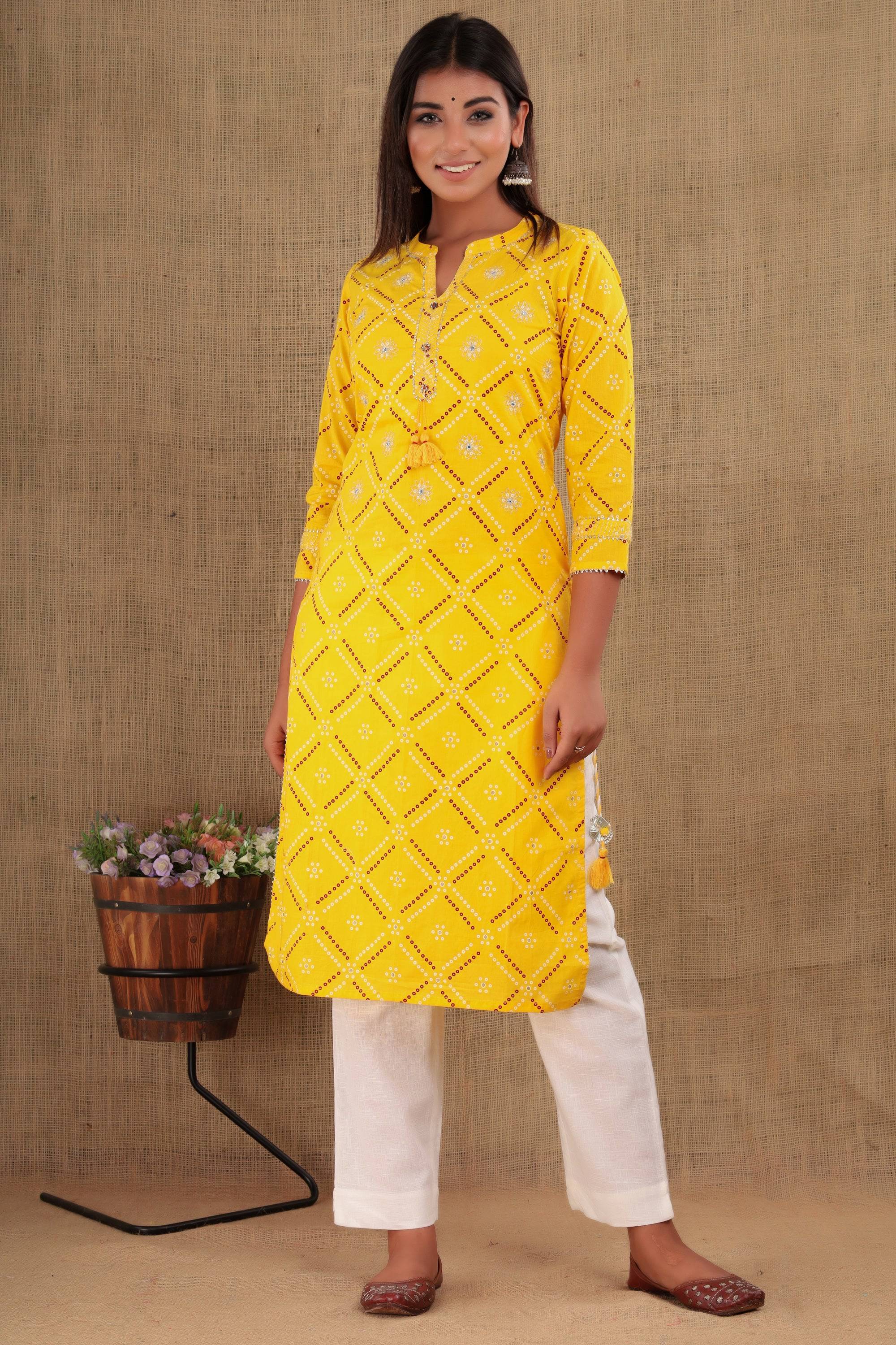 Kaajh Women's Yellow Bandhej Print Kurta Pant Set - Distacart