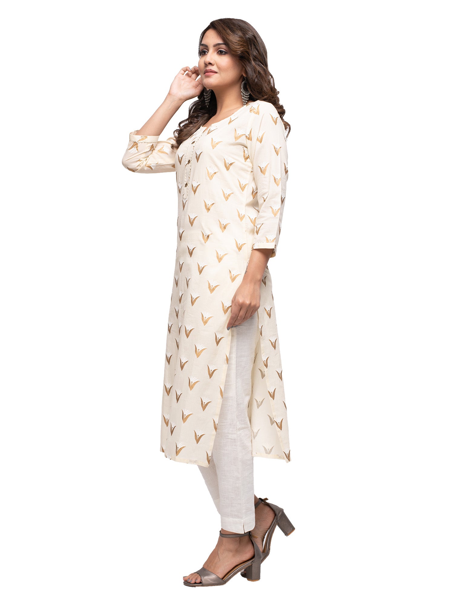 Kaajh Women's Off White Gold Print kurta - Distacart