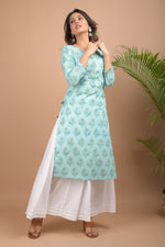 Thumbnail for Kaajh Women's Sky Blue Floral Print kurta - Distacart