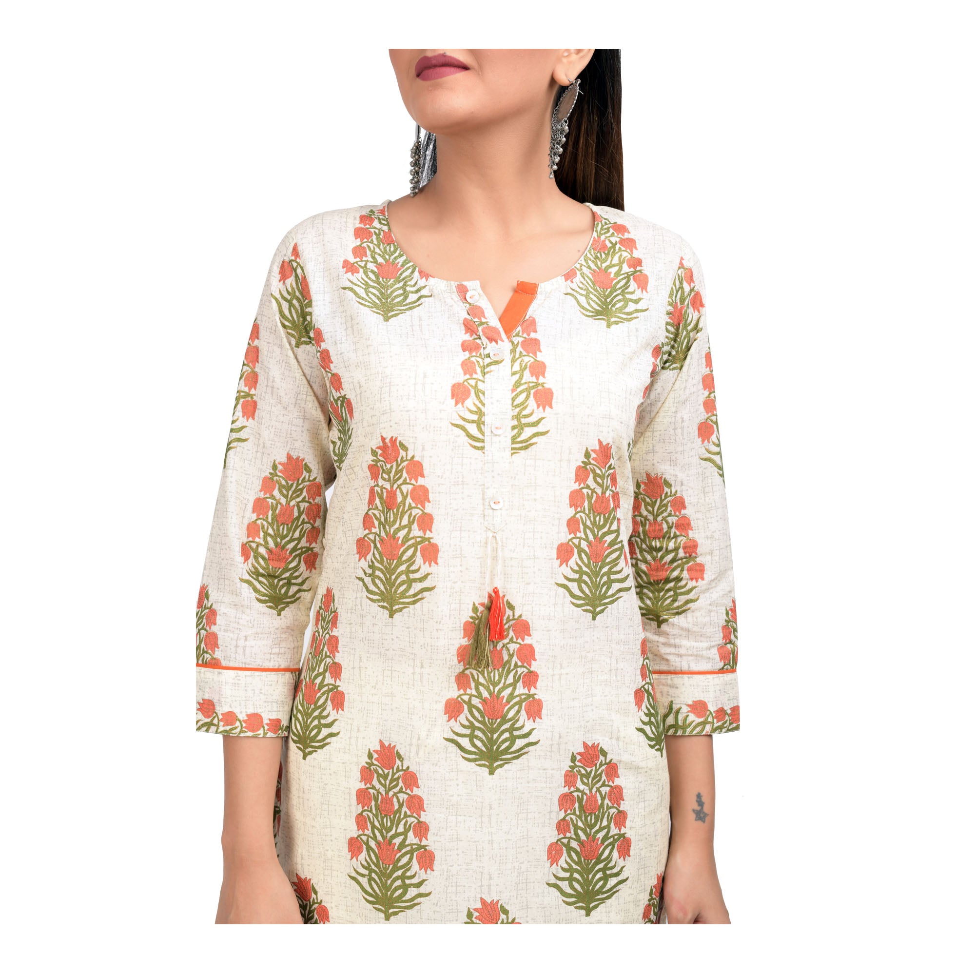 Kaajh Women's Off White Booti Print kurta - Distacart