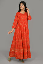 Thumbnail for Kaajh Women's Red Gold Printed Kurta - Distacart