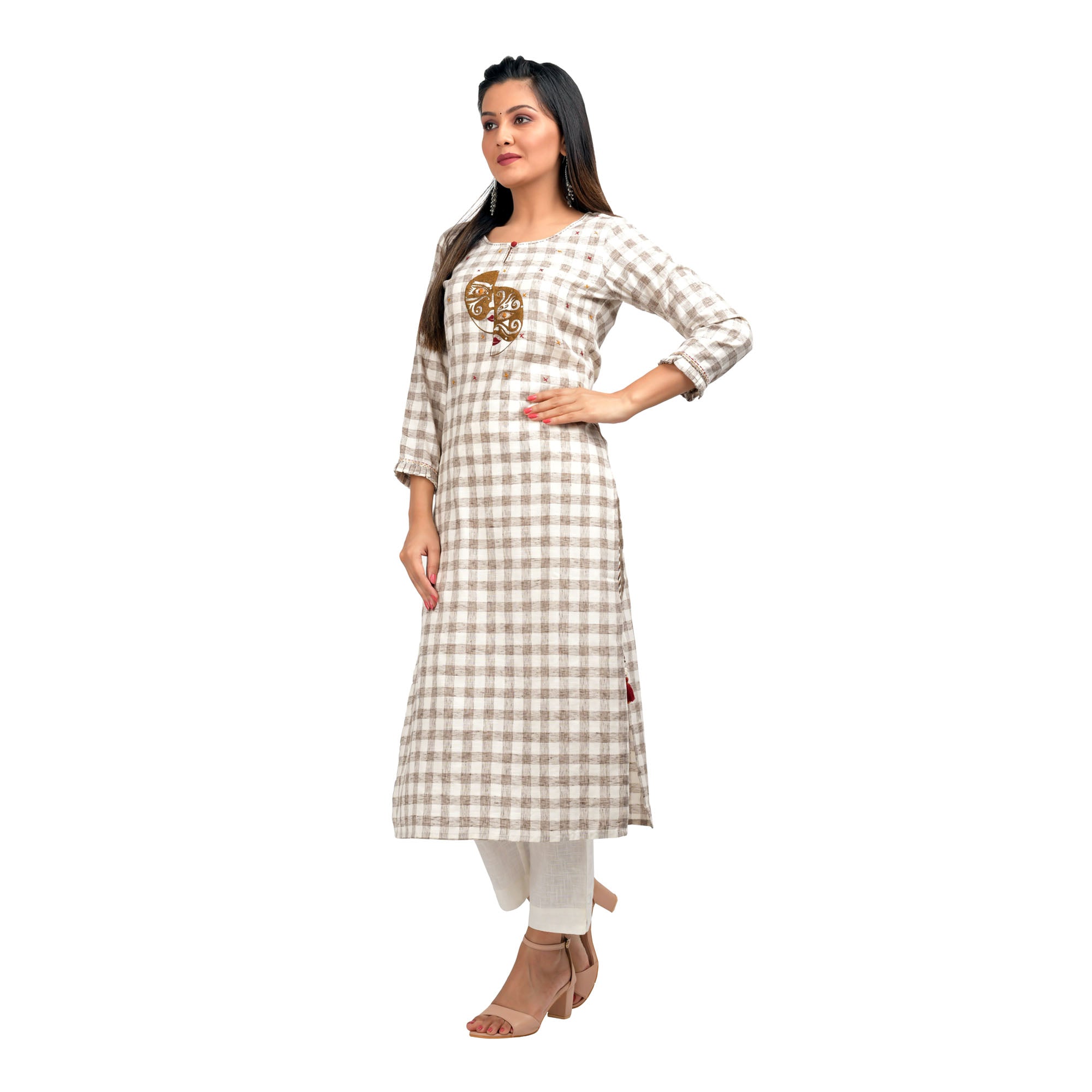 Kaajh Women's Off White Thread Embroidery Kurta - Distacart